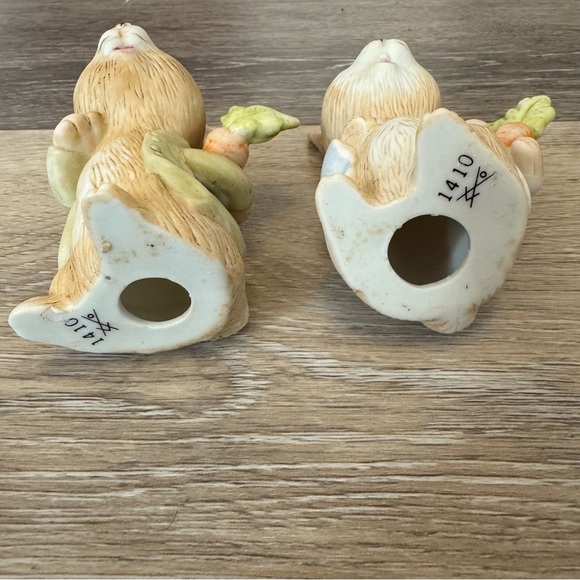 2 Homco Bunny Rabbits Porcelain Figurines 3.2" Tall Easter Spring Carrots #1410 - Picture 6 of 6